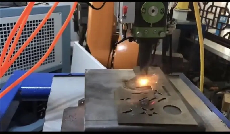 数控切割机维修厂家说说数控切割机误差太大怎样解决?